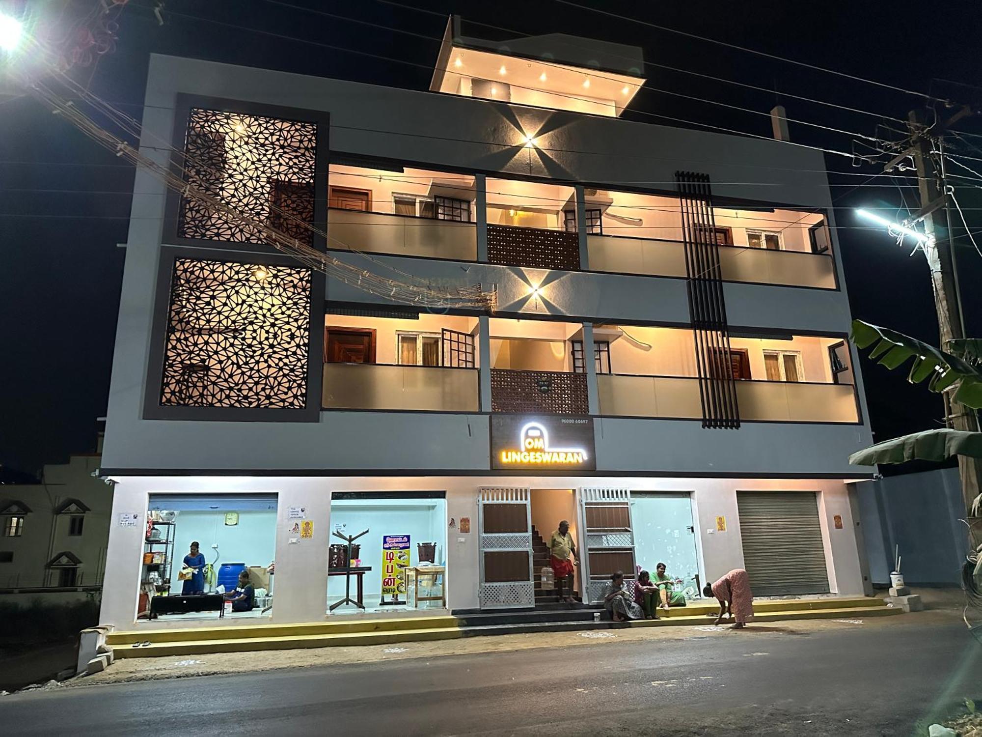 Om Lingeswaran Home Stay Тируваннамалай Экстерьер фото