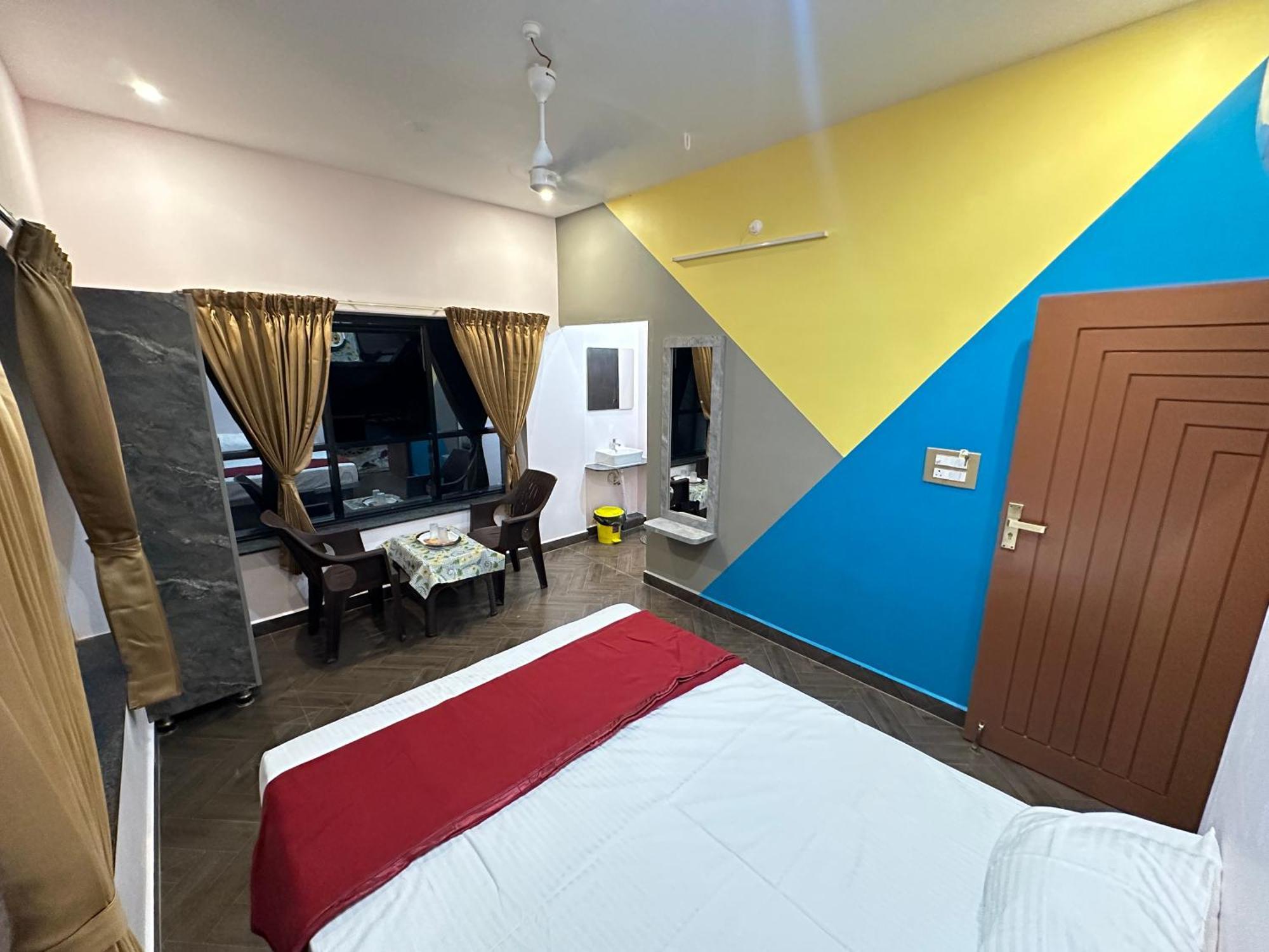 Om Lingeswaran Home Stay Тируваннамалай Экстерьер фото
