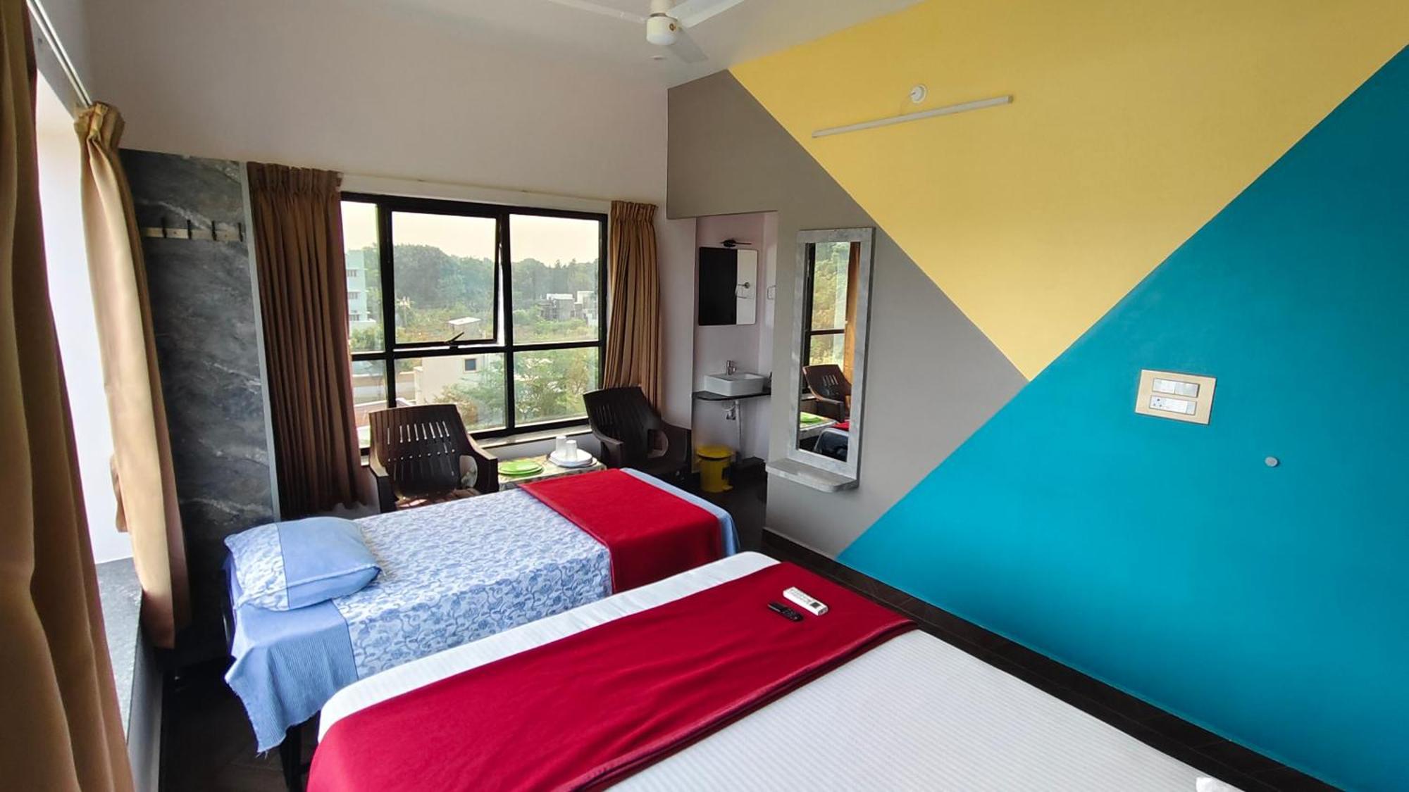Om Lingeswaran Home Stay Тируваннамалай Экстерьер фото